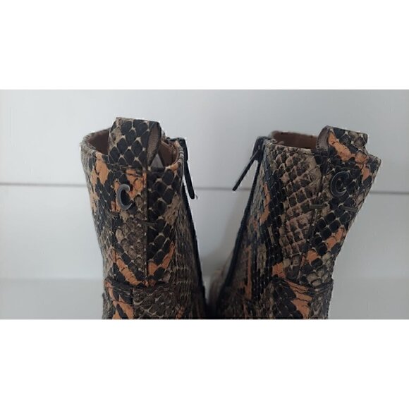 Circus NY by Sam Edelman Women's Snake Print Western Ankle Bootie/NWOB, Size 6M - Picture 8 of 12